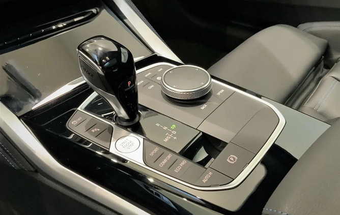 BMW Seria 4 cena 329900 przebieg: 6, rok produkcji 2022 z Niemcza małe 172